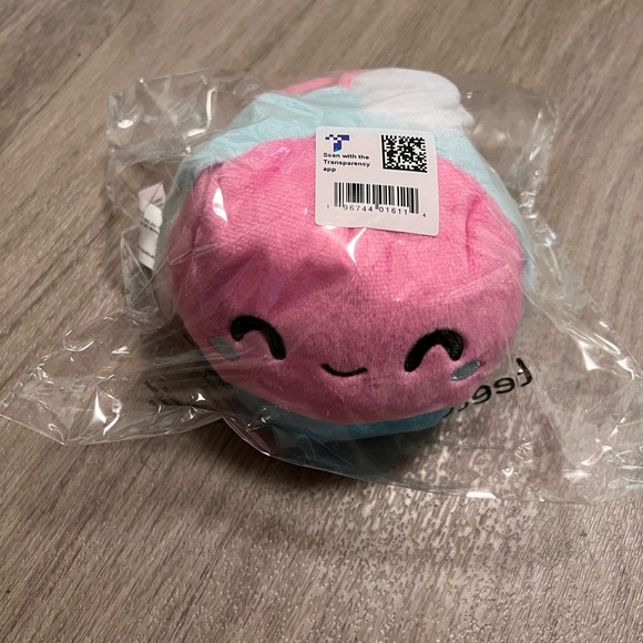 NIP BEE SQUISHY - Picture 4 of 5
